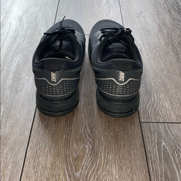 COPY - Nike Zoom Sneakers main image 4